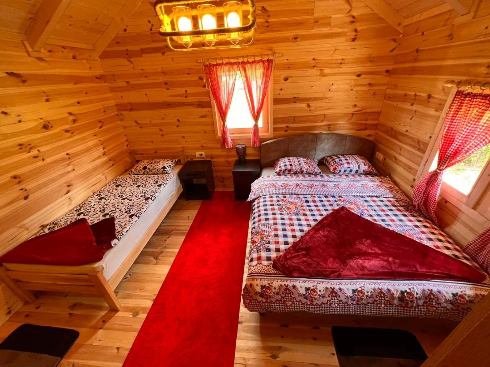 Salerno Camp Villa Plav Dış mekan fotoğraf