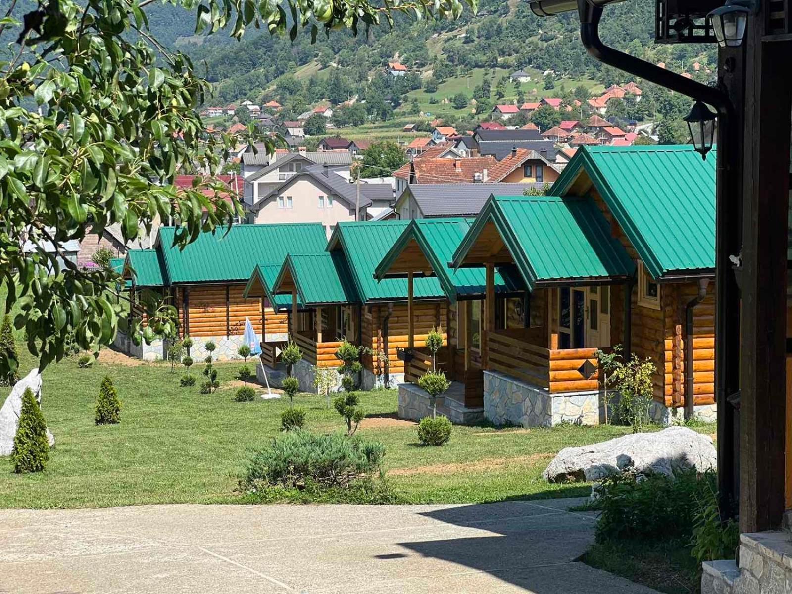 Salerno Camp Villa Plav Dış mekan fotoğraf