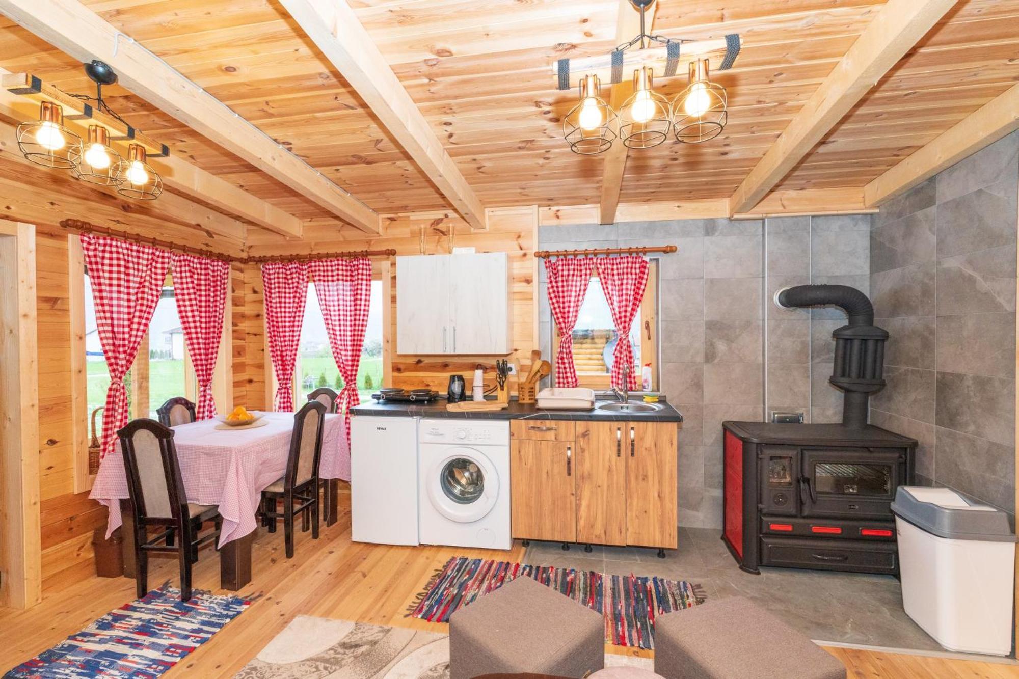 Salerno Camp Villa Plav Dış mekan fotoğraf